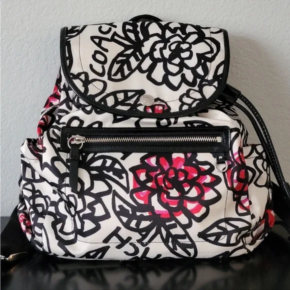 Coach Poppy Daisy Floral Graffiti Backpack Coach Poppy Daisy Floral Graffiti Backpack